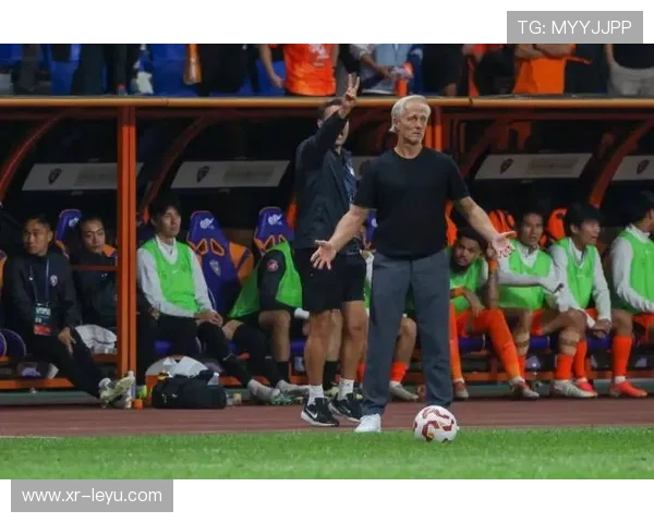 马赛主帅德泽尔比:高位逼抢体系需要全队执行力 马赛主帅德泽尔比:高位逼抢体系需要全队执行力